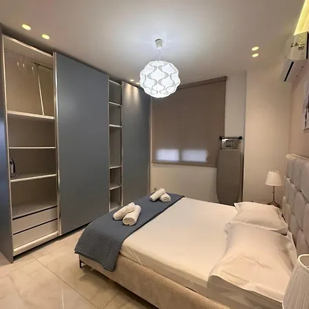 Izabela's Apartamento Sarandë
